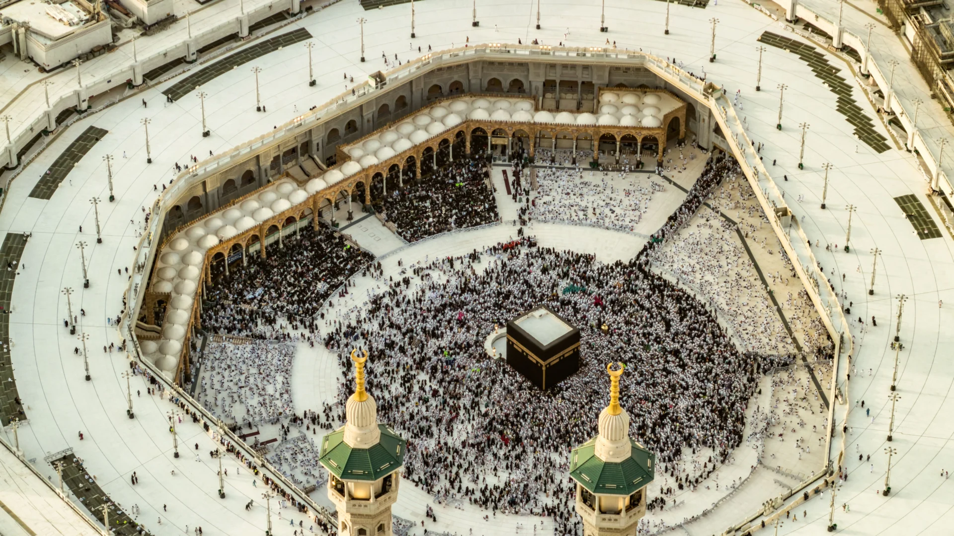 29 Days Luxury Umrah Package