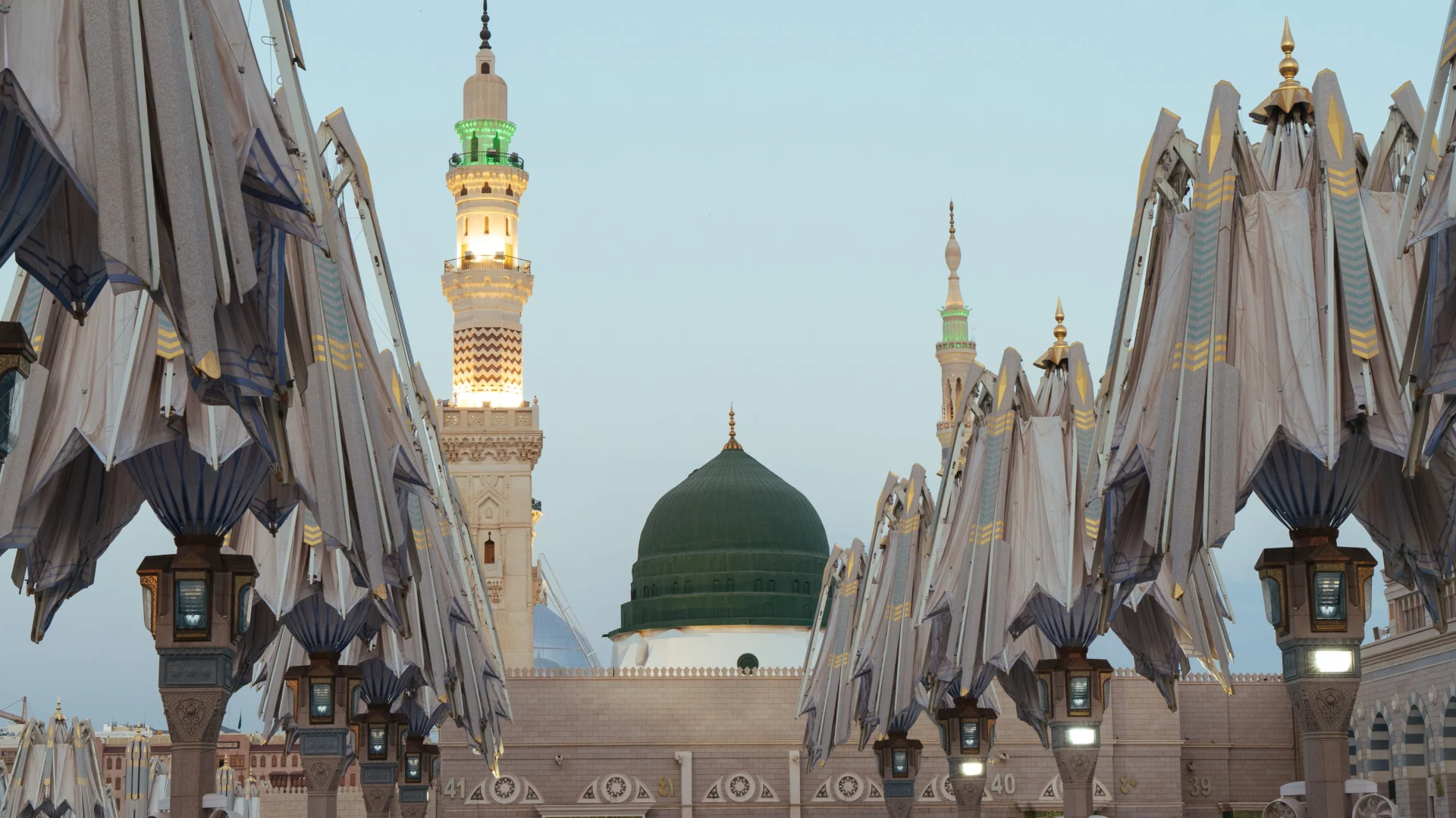 Madinah Ziyarat Tour